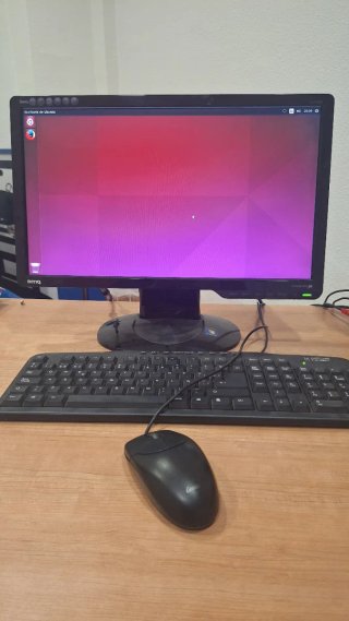 PC Completo + Monitor AOC Negro