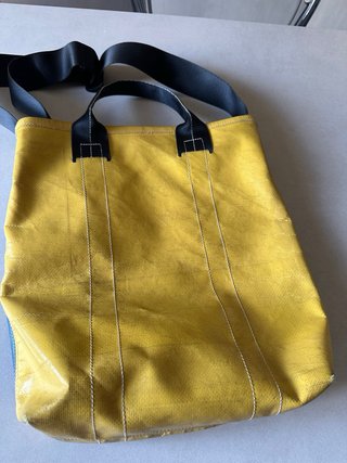 Borsa Freitag Leiland