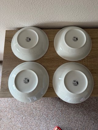Juego 4 platos Gato Preto