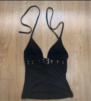 Top donna nero con fibbia