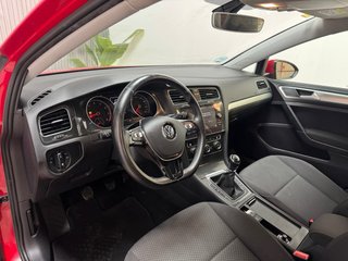 Volkswagen Golf 2020 / 1.5 130cv / NACIONAL / LIBR