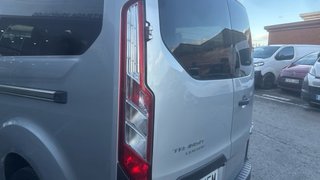 Ford Transit Custom 2.0 TDCI 96KW 310 TREND KOMBI SWB 130 4P 9 Plazas
