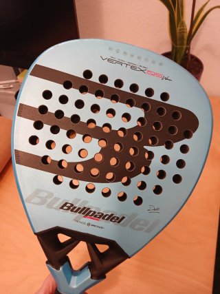 Pala Bullpadel Vertex W 25