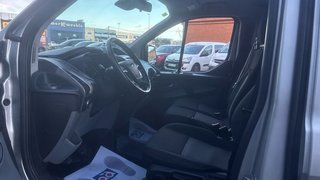 Ford Transit Custom 2.0 TDCI 96KW 310 TREND KOMBI SWB 130 4P 9 Plazas