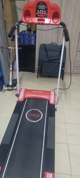 Cinta de Correr 1000W Cecotec URGE vender