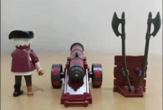 Playmobil Pirata con Cañón y Hachas