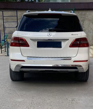 Mercedes-Benz Clase ML 350cdi 258CV