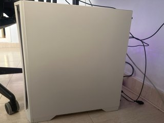 PC Gaming MSI con RGB