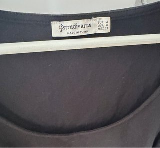 Camiseta Stradivarius manga transparente Talla M