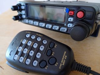 Emisora Yaesu FT-7900R/E Dual Band
