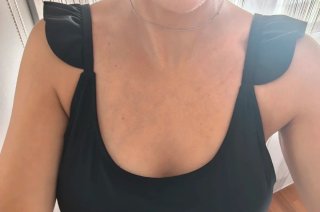 Bañador negro con volantes