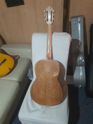 Guitarra clásica Telesforo Julver antigua
