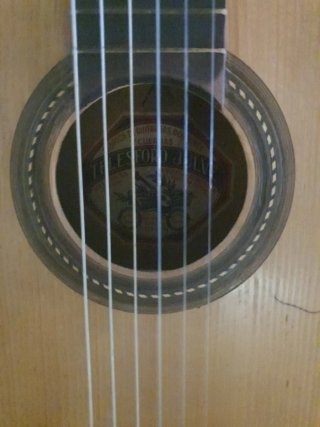Guitarra clásica Telesforo Julver antigua