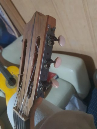 Guitarra clásica Telesforo Julver antigua