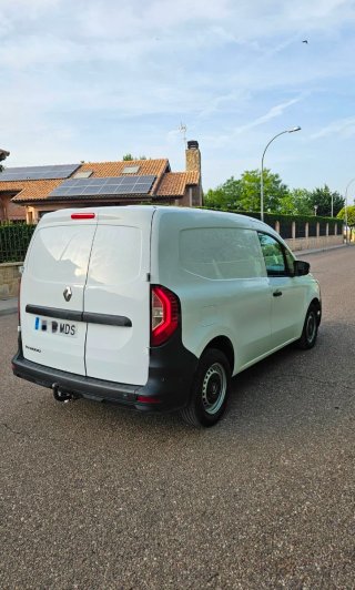 Renault Kangoo 2023