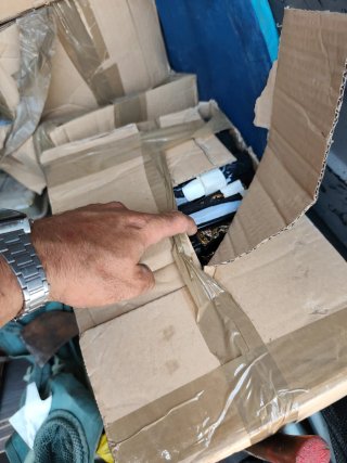 Lote de abanicos plegables tengo 5 cajas.