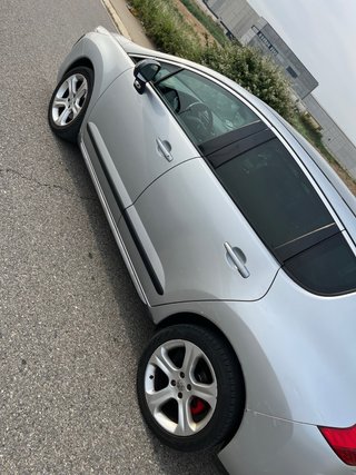 Peugeot 3008 2011