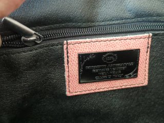 Bolso piel rosa tachuelas nuevo