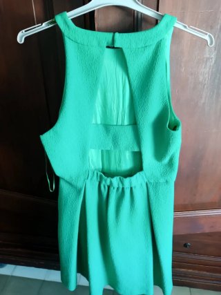 Vestido verde fiesta Zara