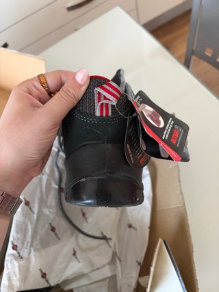 Zapatos de seguridad Rigont grises y verdes