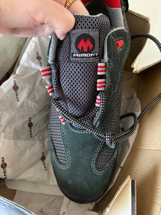 Zapatos de seguridad Rigont grises y verdes