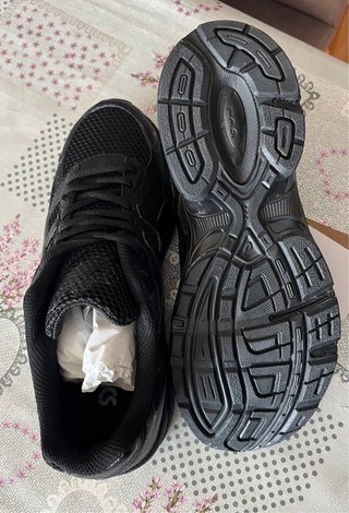 Zapatillas Asics Negras