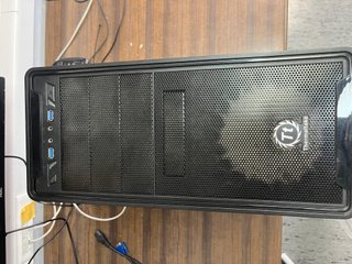Torre PC ATX Thermaltake con Ventana