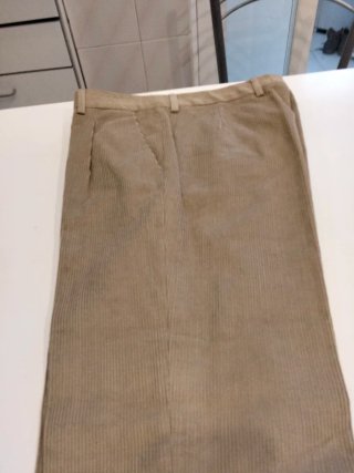Pantalón de pana hombre beige