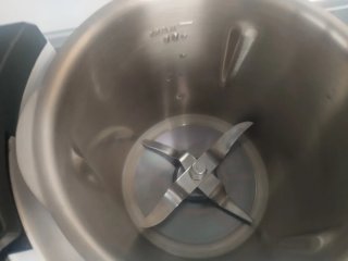Robot Cocina Monsieur Cuisine Plus sin apenas uso.