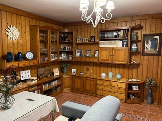Salón Pino Flandes Alta Calidad