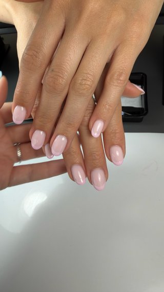 Manicura Rusa y Pedicura con Diseño Floral