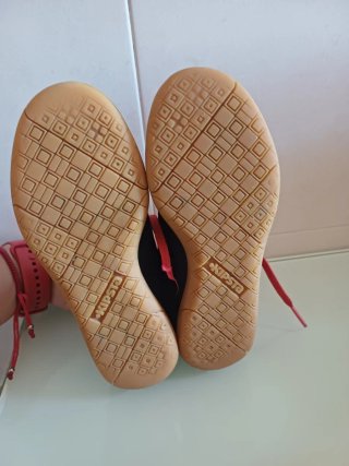 Botas fútbol niño Talla 28