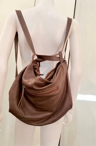 Laltrastoria borsa zaino in pelle marrone