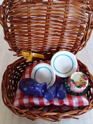 Miniatura Cesto da Picnic con Accessori