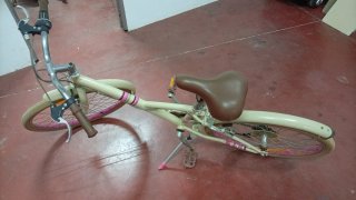 Bicicleta niña B'TWIN color crema