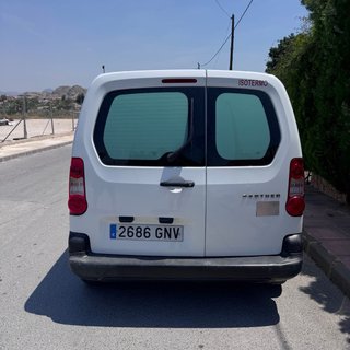 Peugeot Partner isotermo