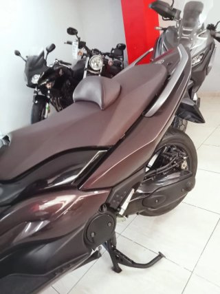 Yamaha TMAX 500 Maxi Scooter
