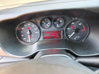 Camión Iveco Daily 35C15