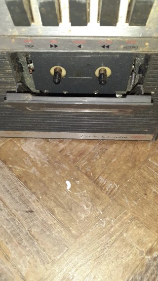 Radio Casete Vintage Lavis ver leer