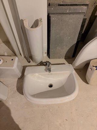 Lavabo de porcelana blanco