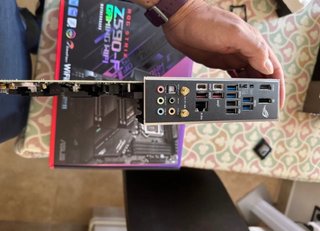 Placa Base ASUS ROG STRIX Z590-F GAMING WIFI