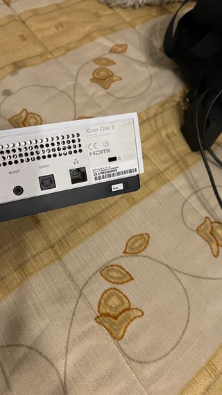 Xbox One S Bianca