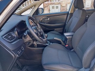 KIA Carens 2015