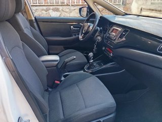 KIA Carens 2015