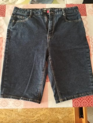 Pantalones vaqueros cortos Kiabi.