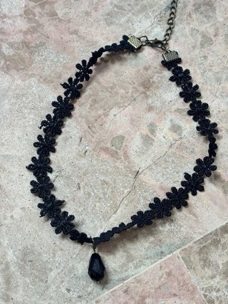 Gargantilla Encaje Negro Floral Gótico