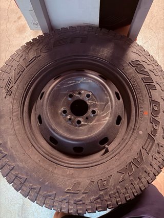 Juego 4 Ruedas Camper 4x4 con Llantas