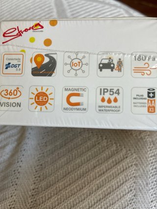 Baliza V16 SIN ABRIR homologada