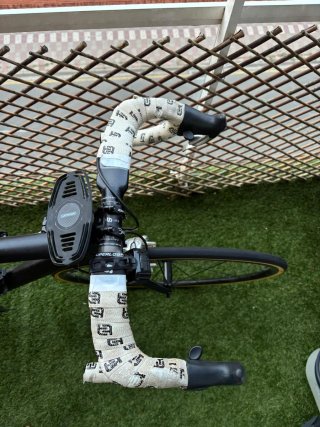 Bicicleta de carretera de carbono 6,2 kg Talla 52