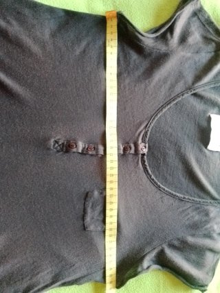Camiseta Zara manga corta negra